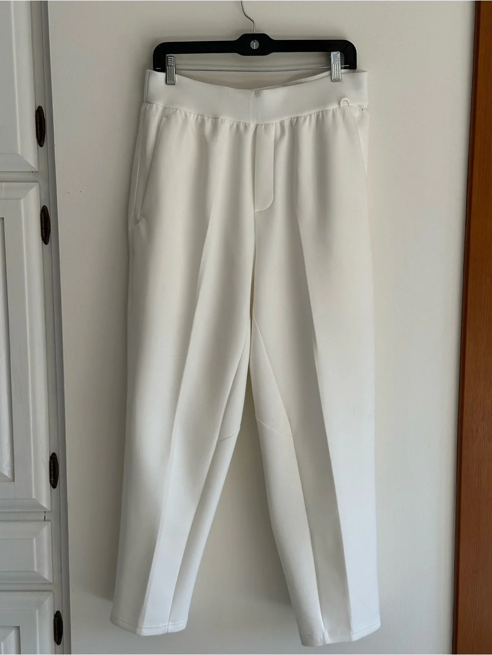 Nike 24.7 ImpossiblySoft Dri-FIT Pants Sail Men’s M NWT